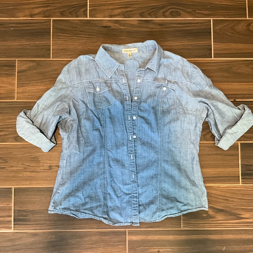 Hester & Orchard Denim Button-Up Shirt